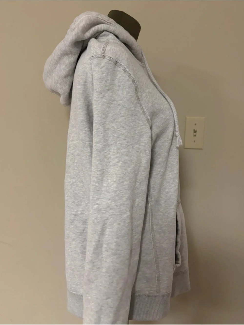 Abercrombie & Fitch Gray Heather Hoodie size M men’s